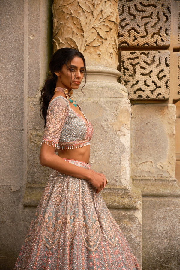 designer indian dresses uk Buy Indian Clothes in London, UK Mohi fashion