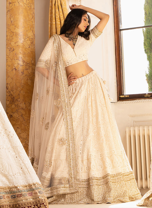 Traditional & Contemporary Lehengas| Bridalwear | Indian Wedding dresses |  London, UK