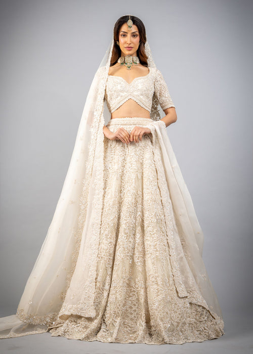 Traditional & Contemporary Lehengas| Bridalwear | Indian Wedding dresses |  London, UK
